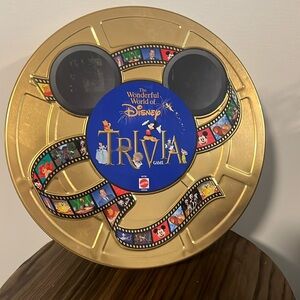 𝅺DISNEY.  The wonderful world of Disney trivia game